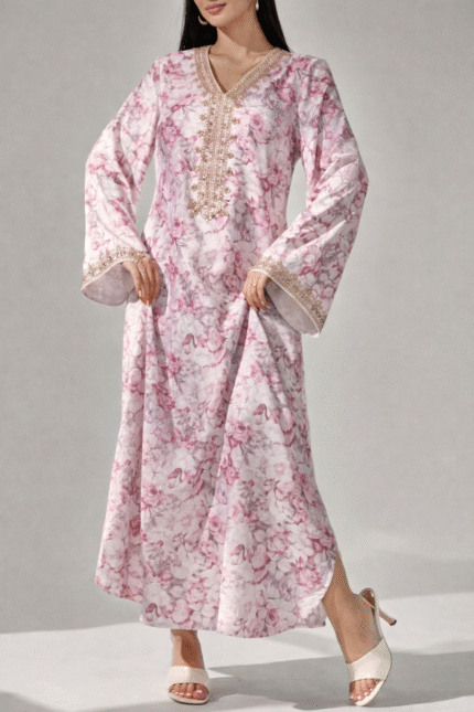 عباية تطريز ورد